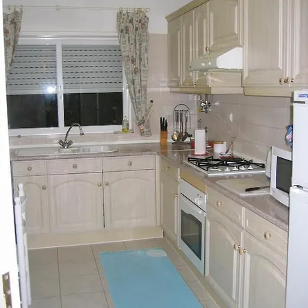 Great Flat With Heated Indoor Pool&jacuzzialvor Portimao