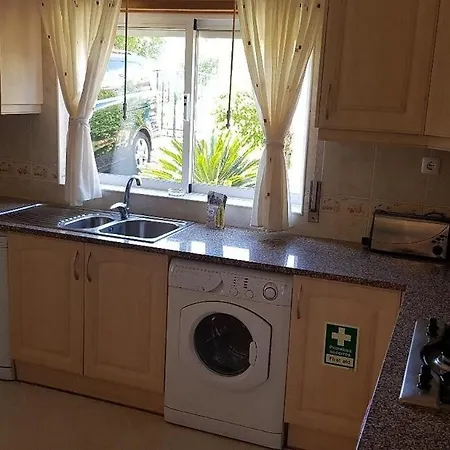 Great Flat With Heated Indoor Pool&jacuzzialvor Portimao