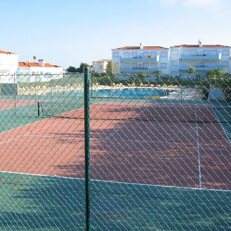 Great Flat With Heated Indoor Pool&jacuzzialvor Portimão